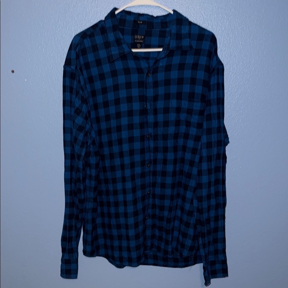 J Crew Blue and Black Plaid Button-Up Shirt - Mens XXL - Slim Fit. B4